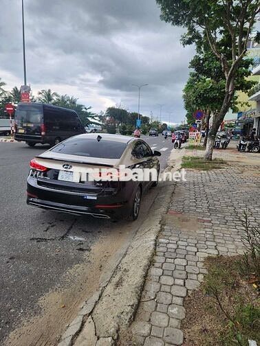 Bán xe Huyndai 2.0 AT đẹp đời 2019