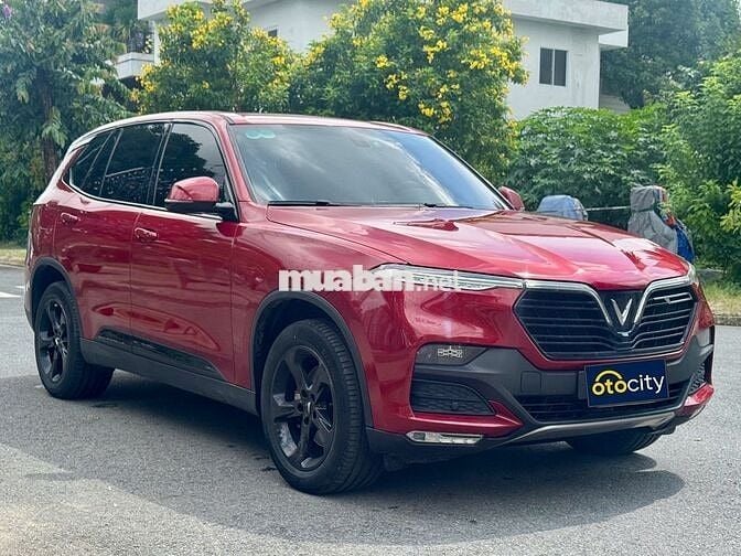VinFast Lux SA Base 2020 - Màu đỏ - 5v9km
