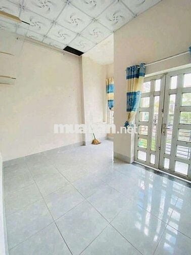 CHO THUÊ NHÀ LẦU 2PN KDC HƯNG PHÚ QUA CẦU 26/3 GIÁ 6TR/THÁNG