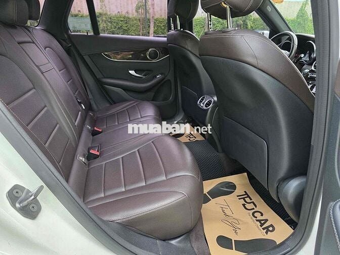 Mercedes Benz GLC 2019 200 - 74000 km