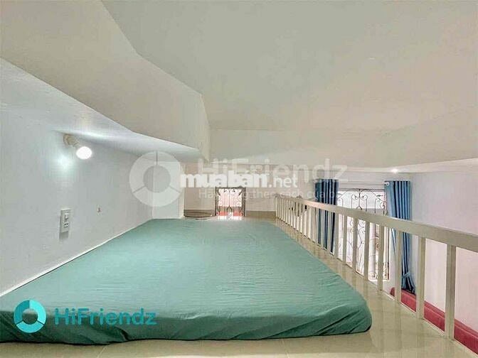 Phòng Gác Cửa Sổ Trời Full Nội Thất Thang Máy Giá Rẻ Quận 4