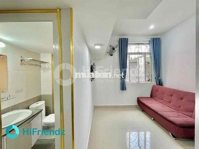 Phòng Gác Cửa Sổ Trời Full Nội Thất Thang Máy Giá Rẻ Quận 4