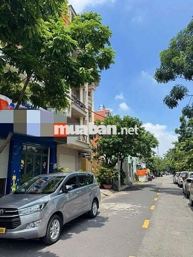CHO THUÊ TOÀ NHÀ 8X16( TRỆT + 4 LẦU)MẶT TIỀN CÔNG VIÊN TÂY THẠNH .