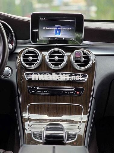 Mercedes Benz GLC 2019 200 - 74000 km