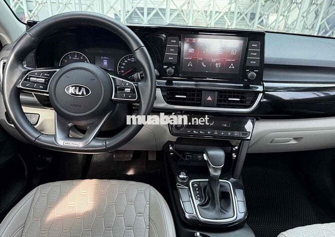 Kia Seltos 2021 1.4 DCT Luxury - 27000 km