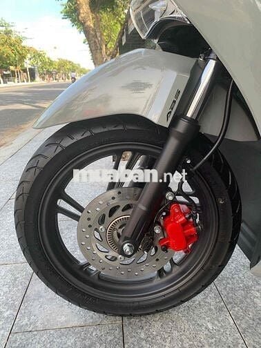 SH 160i bản Thể Thao