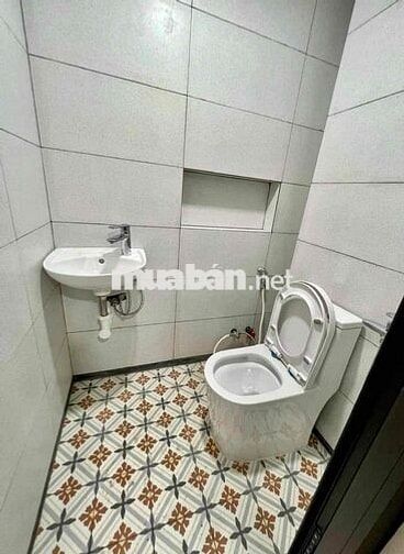 CHO THUÊ PHÒNG GÁC CÓ THANG MÁY NGAY TÔ HIẾN THÀNH ĐẦY ĐỦ NỘI THẤT
