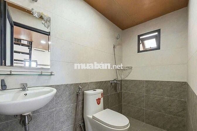 Trống sẵn duplex rộng full nội thất máy giặt riêng, gần Lotte TDT RMIT