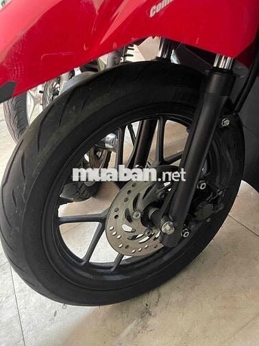 vario 150 8/2017 màu đỏ,Tp hcm