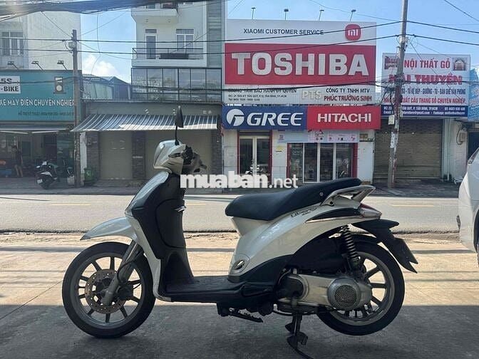 Piaggio vespa Liperty Fi bstp 2011 cà thẻ trao đổi