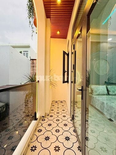 ⭐️Nhà 3 Lầu DT:4x14m tuyệt đẹp Cao cấp hẻm Huỳnh Văn Nghệ, P15.