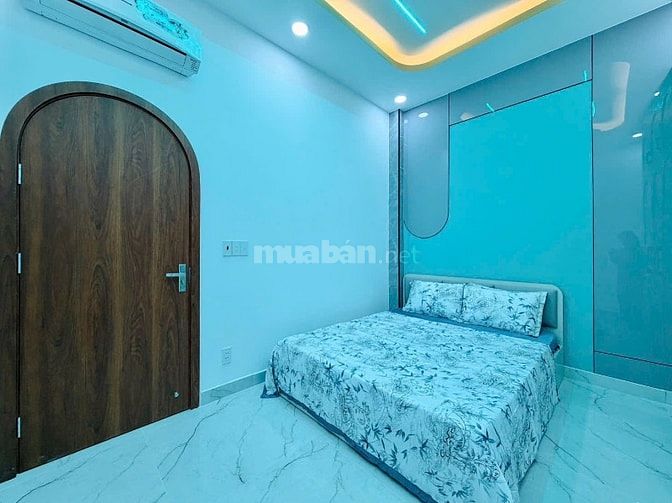 ⭐️Nhà 3 Lầu DT:4x14m tuyệt đẹp Cao cấp hẻm Huỳnh Văn Nghệ, P15.