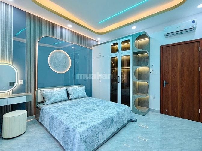 ⭐️Nhà 3 Lầu DT:4x14m tuyệt đẹp Cao cấp hẻm Huỳnh Văn Nghệ, P15.