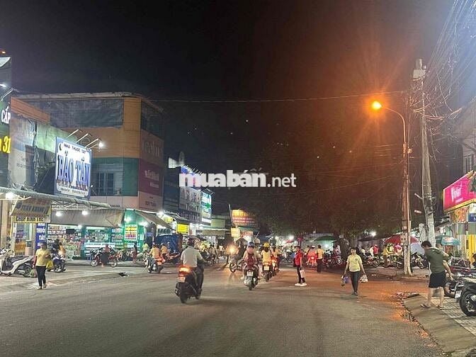 BÁN ĐẤT TẶNG NHÀ C4 MẶT TIỀN CHỢ KINH DOANH AN THẠNH BÌNH DƯƠNG