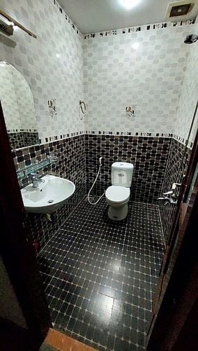 Cho thuê nhà mặt tiền Đinh Bộ Lĩnh, P.26, Q.BTH giá 80tr