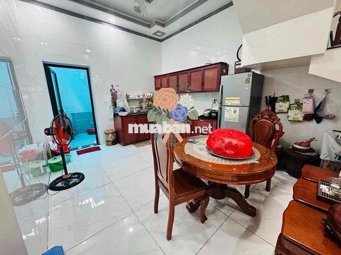 Nhỉnh 6 Ty - Trường Chinh TB, Xây 3 Tầng BTCT, Gần 70M2