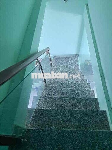 NHÀ QUI ĐỨC BÌNH CHÁNH,GẦN UỶ BAN,TRƯỜNG C1 C2 CHỢ