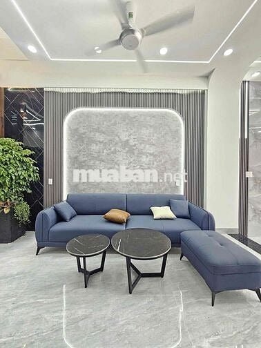 Nhà đẹp-Giá Tốt chỉ 2TỶ390 ngay CO.OPMART Đ.Trần Bình Trọng, Phú Thọ.
