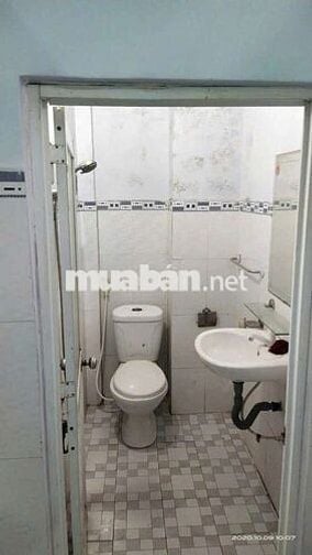 NHÀ HẺM 4M CÁCH 50M ĐƯỜNG XE TẢI KHU VỰC AN NINH SÁT HT CITY