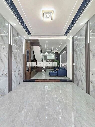 Nhà đẹp-Giá Tốt chỉ 2TỶ390 ngay CO.OPMART Đ.Trần Bình Trọng, Phú Thọ.