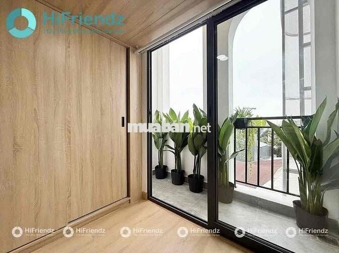 Trống duplex có ban công đầy đủ nội thất ngay ngã tư Thủ Đức