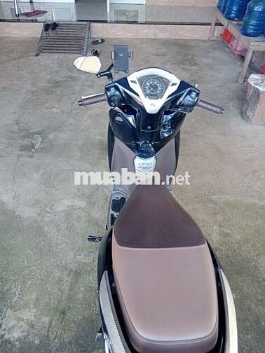 Lead.2021 xanh đen đèn led xe còn mới