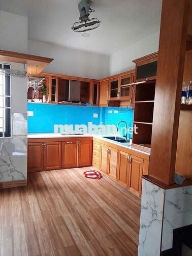 Nhà 1 trệt 1 lửng 2 lầu có nội thất đường số 7 Bình Hưng Hòa bình tân