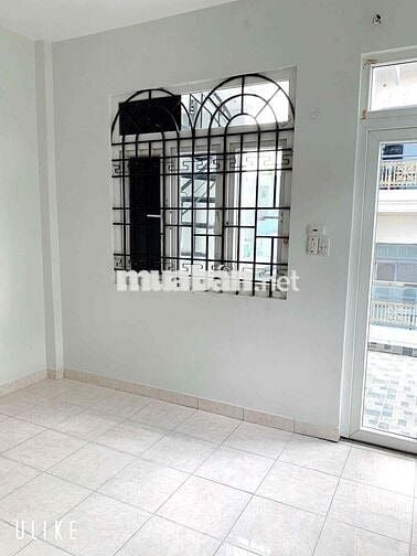 CHO THUÊ NHÀ MẶT TIỀN ĐƯỜNG BÀU BÀNG P13, TÂN BÌNH