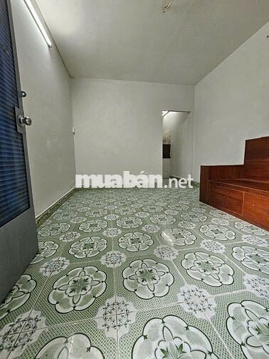 Cho thuê nhà hẽm 100 đường Phong Phú. q8,50m2, 3PN, 1 WC, Giá 7tr/th