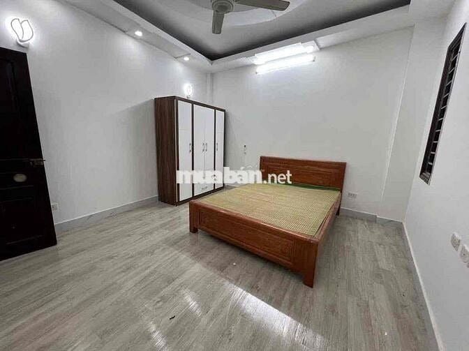 Nhà đẹp Khương Trung! 50m ra ô tô tránh, ngõ rộng 2,5m. 31mx5T-6,5 tỷ