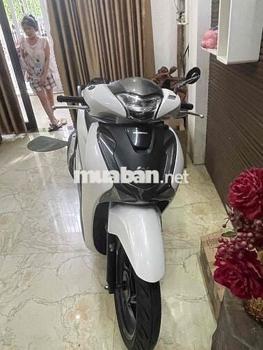 Cần bán Sh 125i 2019 ABS 2 kênh trước sau .