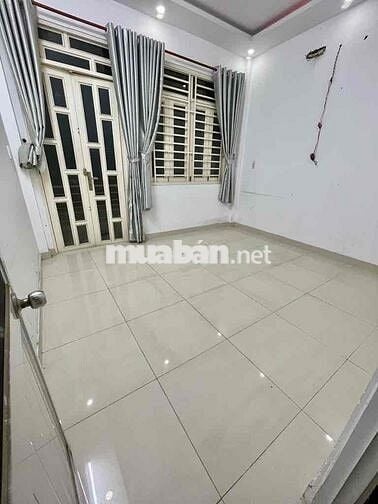 NHÀ MẶT TIỀN 8M BÙI QUANG LÀ GẦN EMART2 102M2 ( 4 X 26 ) SỔ HỒNG