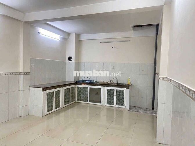 Cho thuê nhà hẻm xe tải Huỳnh Thiện Lộc p. Hòa Thạnh Quận Tân Phú