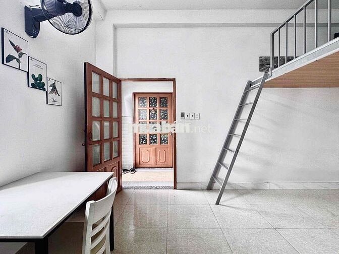 PHÒNG TRỌ CÓ GÁC - FULL NỘI THẤT - CỬA SỔ TRỜI