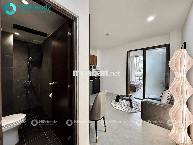 Mặt tiền đường, full nội thất, thang máy, bancol, vị trí đẹp