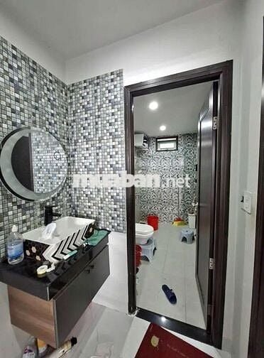 Bán Nhà k385A NGUYỄN VĂN LINH gần sân bay,gần Đại Học Duy Tân