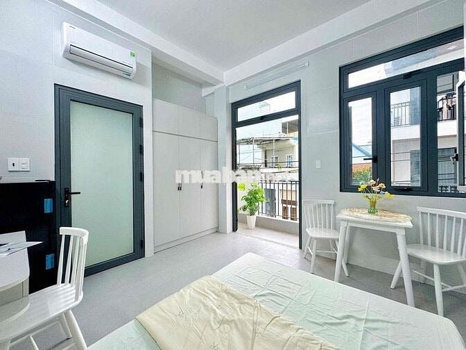 CĂN HỘ DỊCH VỤ 45m2 - BANCOL LỚN SIÊU THOÁNG - NGAY TRỊNH ĐÌNH TRỌNG