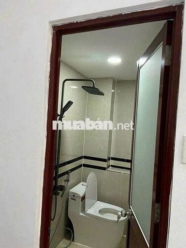 Bán nhà (5x19,38m)96,9m2, gần chợ Bình Chánh cho thuê 22tr giá 820tr