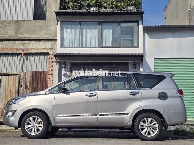 INNOVA 2.0E SX 2019MT KO DỊCH VỤ 102000KM BH 1 NĂM