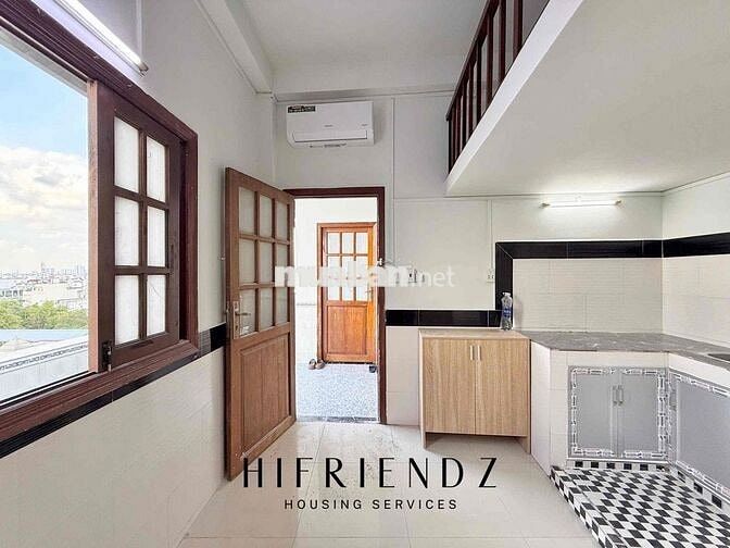 CHUNG CƯ MỚI XÂY SẠCH SẼ AN NINH CÓ MÁY LẠNH+CỬA SỔ TRỜI Ở KHU TÊN LỬA