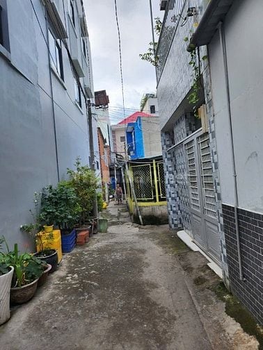 Căn góc hẻm 22 Phú thuận 5x14 Lầu đúc vuông vức giá tốt 7ty9(1T2L)