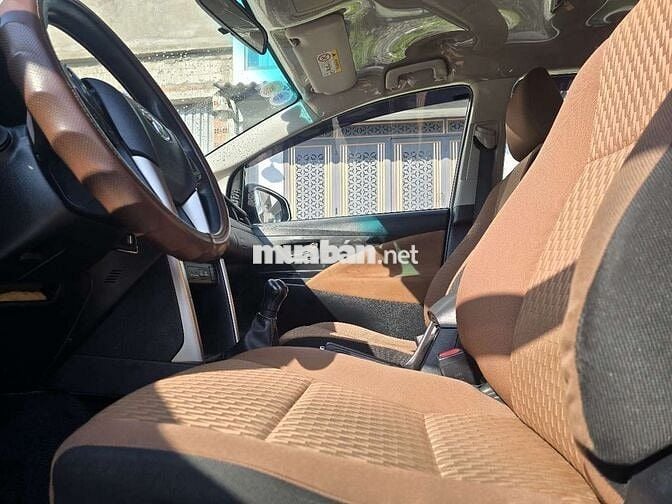 INNOVA 2.0E SX 2019MT KO DỊCH VỤ 102000KM BH 1 NĂM