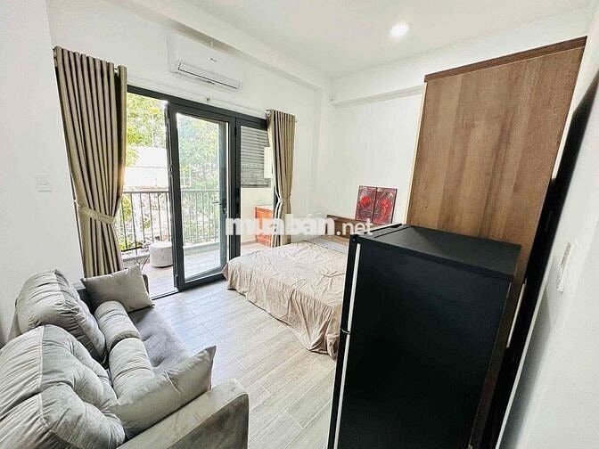 Cho thuê căn hộ Studio Tách bếp, Ban công Q8 gần cầu Nguyễn Văn Cừ