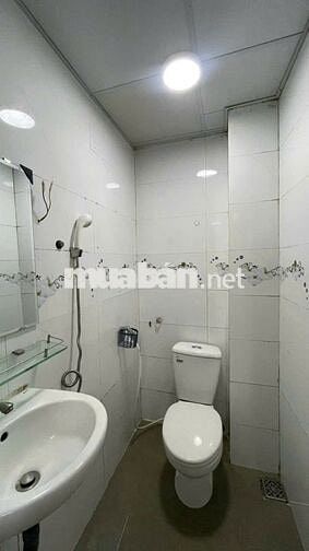 NNC Bùi Đình Túy P.12 Bình Thạnh 4x15m 3PN. Giá 14 triệu/ tháng