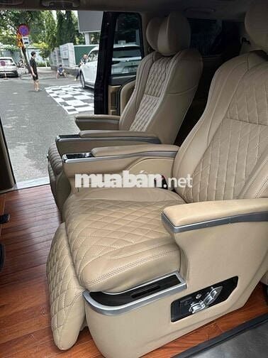 Kia Sedona 2019 - 890000 km