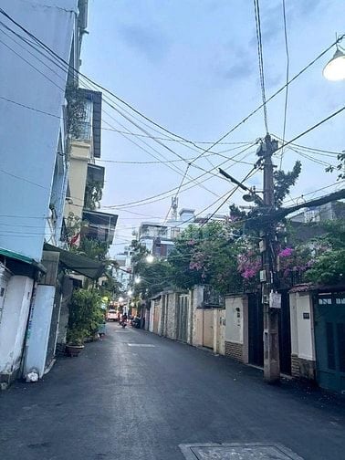 Bán nhà HXH Lê văn sỹ, p13, q3.DT;5x20, 1tr5l, giá:28 tỷ
