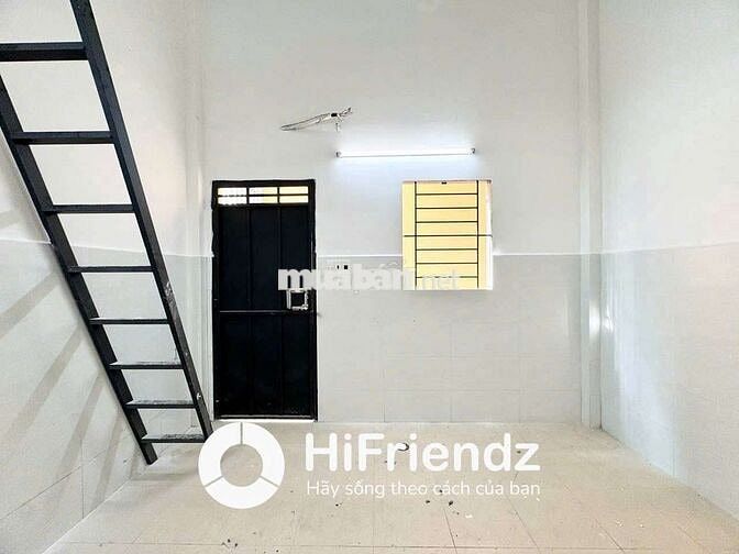 PHÒNG GÁC CAO - SẴN MÁY LẠNH - GẦN TÂN KỲ TÂN QUÝ- 2TR6