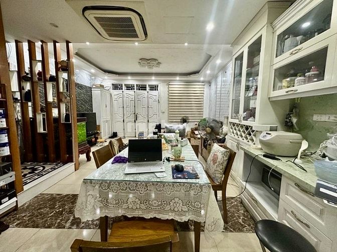 50m² Hoàng Hoa Thám - mặt ngõ Ô TÔ - an ninh đảm bảo.