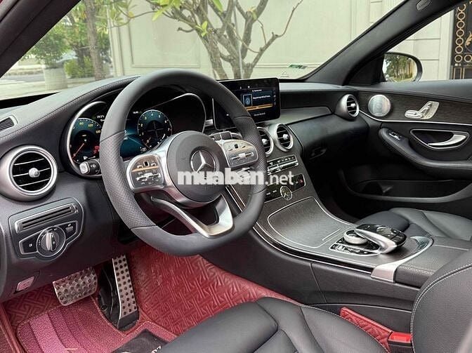 Mercedes C 300 AMG model 2020 thể thao