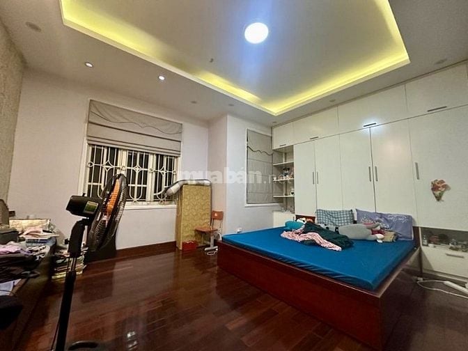 50m² Hoàng Hoa Thám - mặt ngõ Ô TÔ - an ninh đảm bảo.